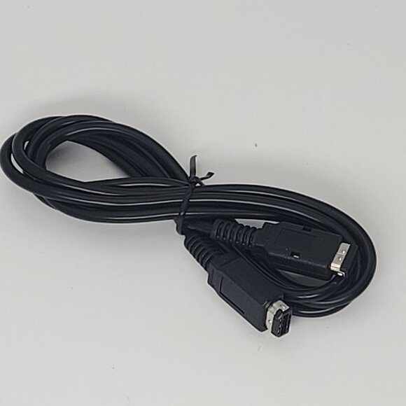 Two 2 Player Link Cable (Nintendo Gameboy Color / GB Pocket) - Fast Shipping - Picture 4 of 4